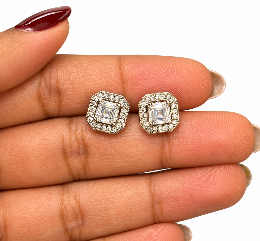 SQUARE ZIRCON STUD