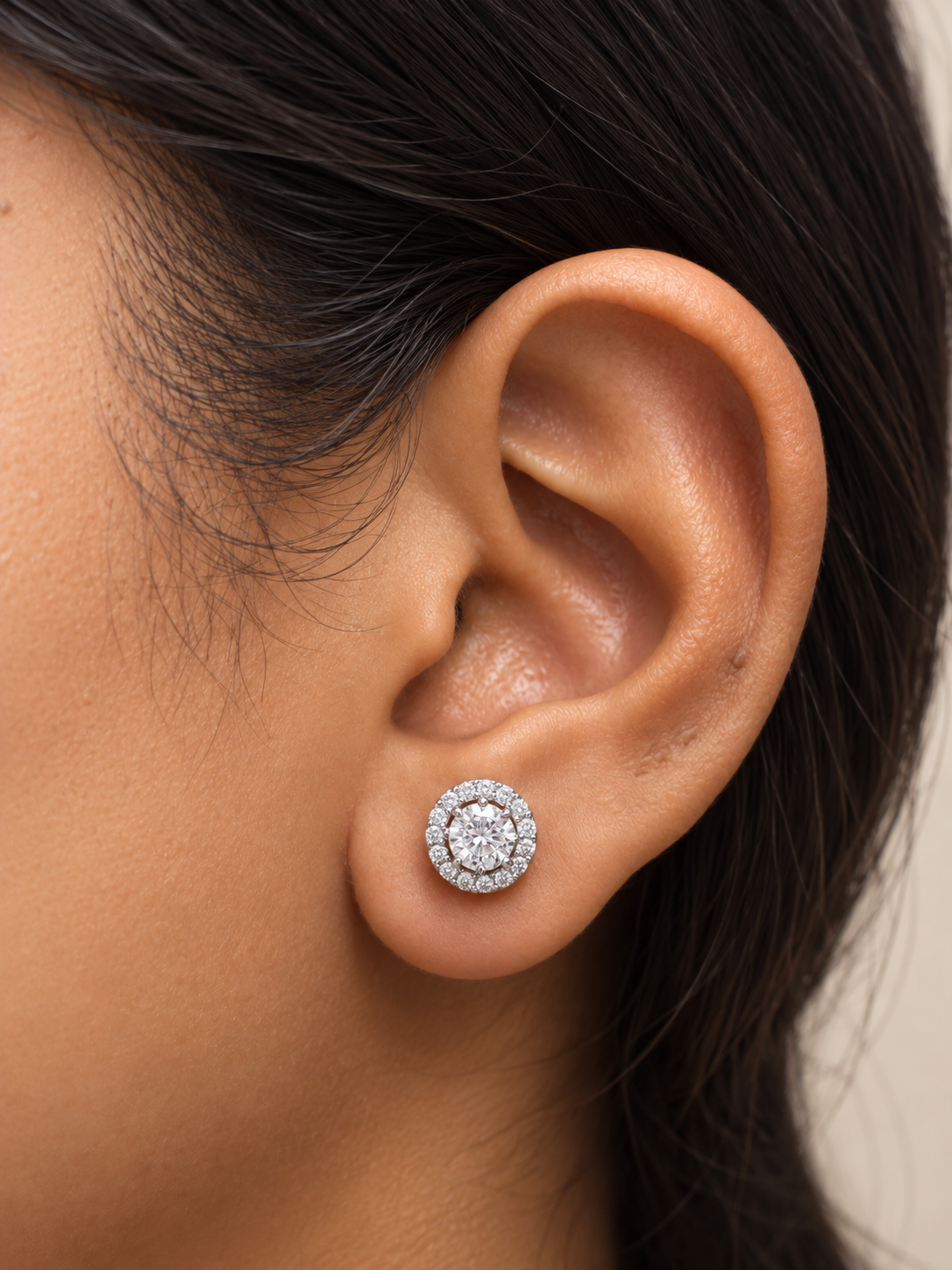 ROUND ZIRCON STUD